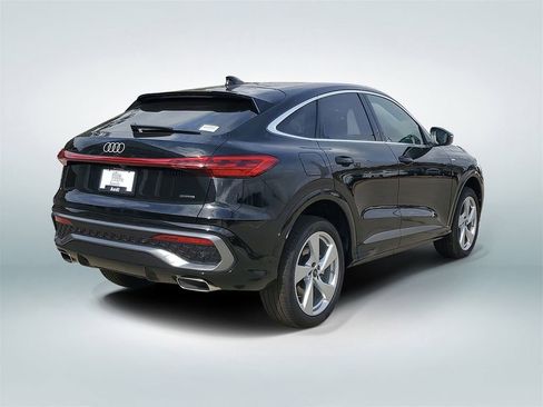 New 2025 Audi Q5 Premium Plus AWD/4WD image 3