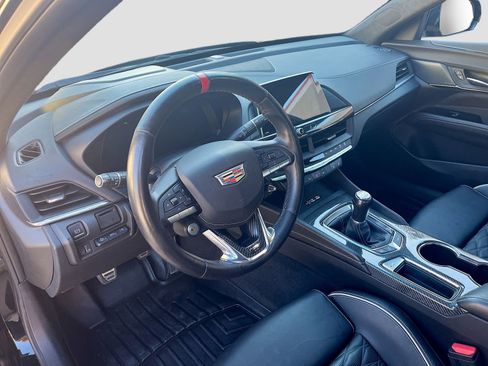 Used 2023 Cadillac CT4 V Blackwing w/ Technology Package image 8