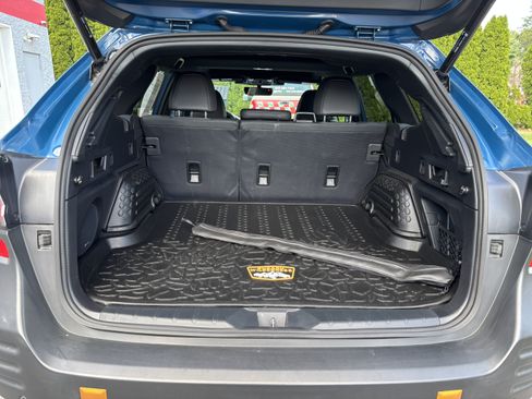 Used 2025 Subaru Outback Wilderness AWD/4WD image 5