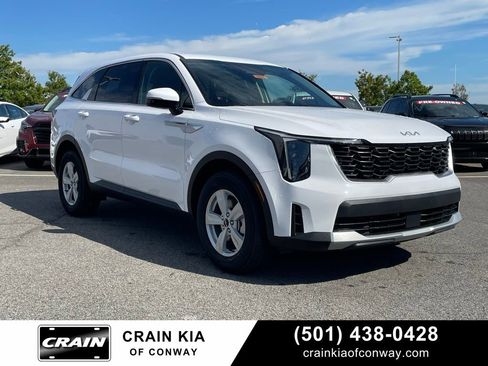 New 2026 Kia Sorento LX image 1