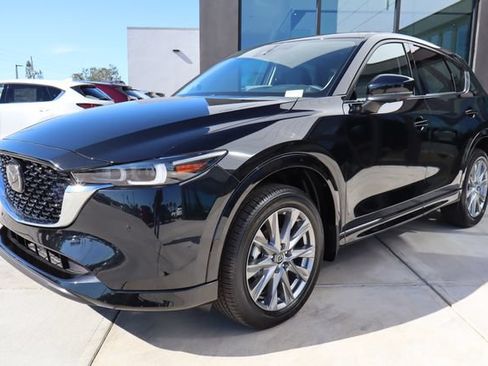 Used 2025 MAZDA CX-5 AWD 2.5 S w/ Premium Plus Pkg image 8