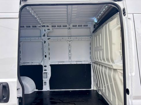 Used 2023 RAM ProMaster 1500 w/ Safety Group (A) FWD image 23