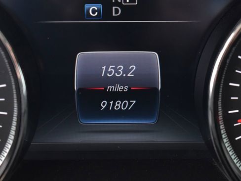 Certified 2018 Mercedes-Benz E 300 4MATIC image 11