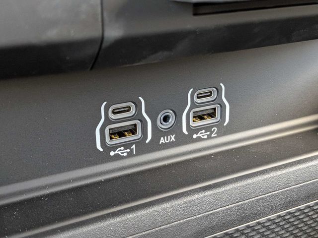 New 2026 RAM 1500 4x4 Crew Cab image 21