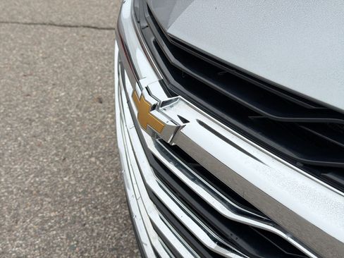 Used 2023 Chevrolet Malibu LT FWD image 15