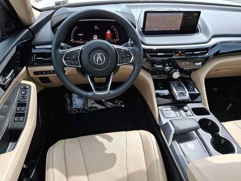 Used 2024 Acura MDX SH-AWD w/ Technology Package image 11