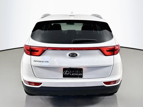 Used 2019 Kia Sportage LX w/ LX Popular Package AWD/4WD image 6