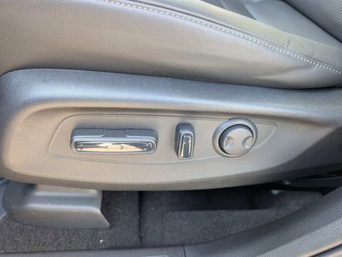 Certified 2025 Honda CR-V EX-L image 19