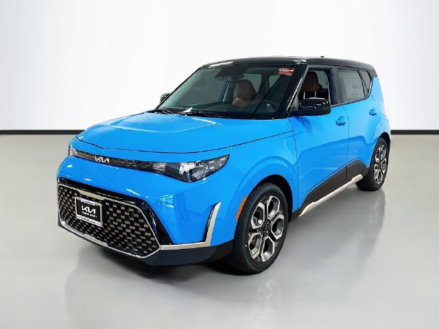 Used 2025 Kia Soul EX FWD image 3