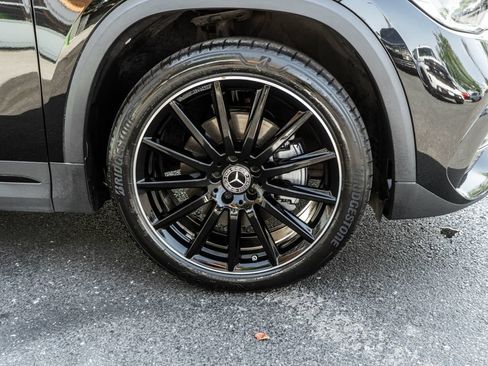 Used 2022 Mercedes-Benz GLA 250 4MATIC image 4
