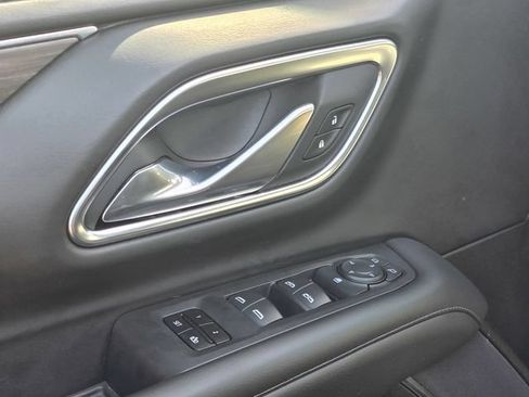Used 2024 Chevrolet Tahoe LT AWD/4WD image 11
