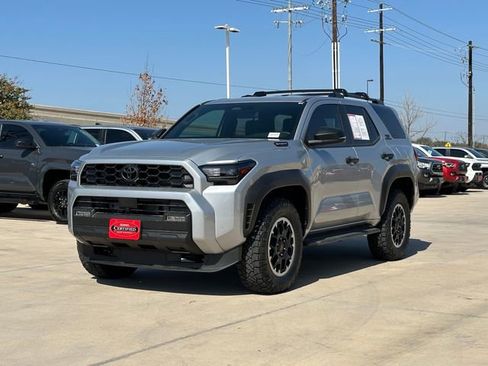 Used 2025 Toyota 4Runner TRD Off-Road AWD/4WD image 8