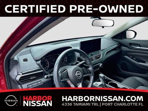 Used 2023 Nissan Altima 2.5 SR w/ SR Premium Package FWD image 5
