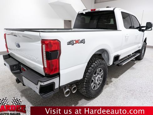 Used 2025 Ford F250 Lariat AWD/4WD image 5