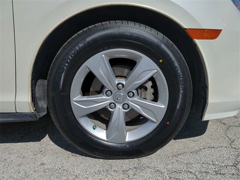 Used 2019 Honda Odyssey EX-L image 11