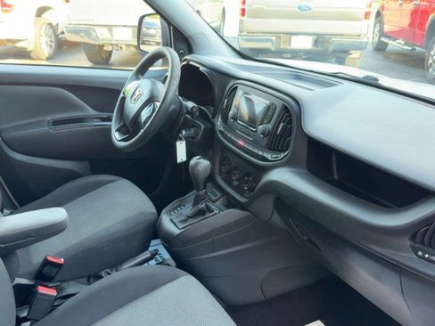 Used 2017 RAM ProMaster City Tradesman FWD image 14
