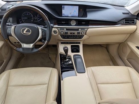 Used 2013 Lexus ES 350 w/ Luxury Pkg image 13