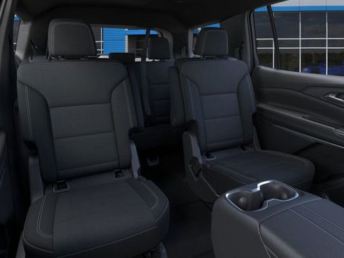 New 2026 Chevrolet Traverse LT image 17