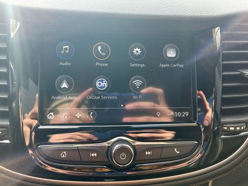 Used 2018 Chevrolet Trax LT w/ Redline Edition image 22