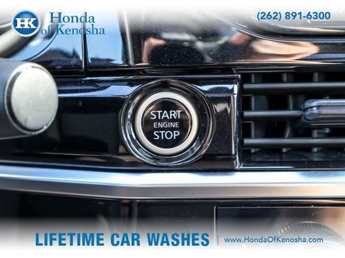 Used 2024 Nissan Pathfinder SL w/ SL Premium Package AWD/4WD image 23