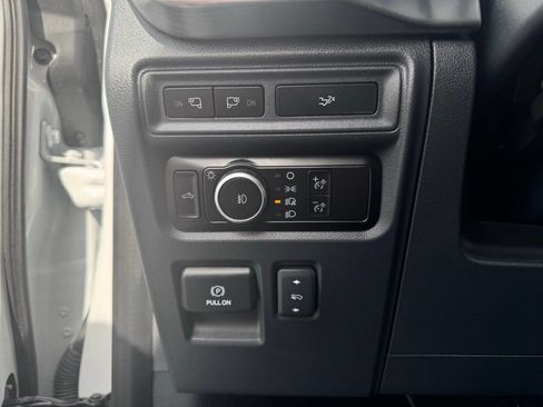 Used 2023 Ford F150 Lariat image 17