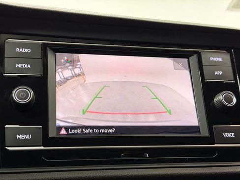 Used 2021 Volkswagen Jetta S w/ Driver Assistance Package image 18