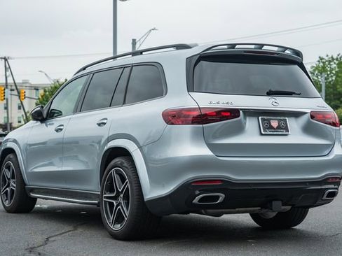Certified 2025 Mercedes-Benz GLS 450 4MATIC image 5