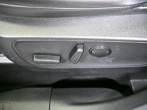 Used 2025 Ford Escape ST-Line Select AWD/4WD image 43