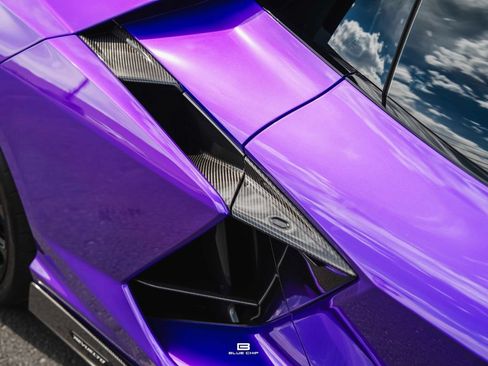 Used 2024 Lamborghini Revuelto AWD/4WD image 20