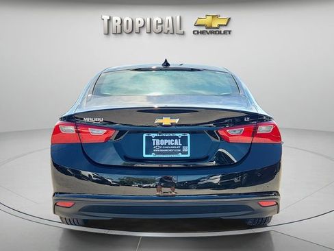 Used 2025 Chevrolet Malibu LT image 4