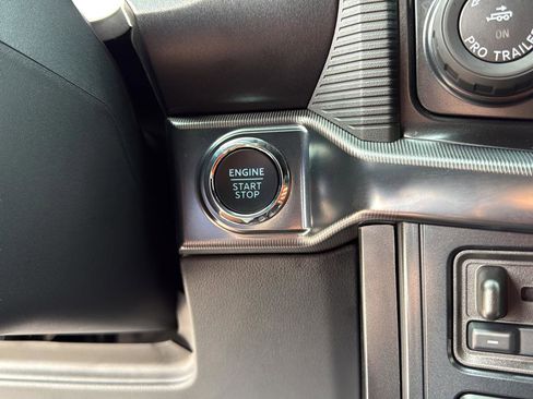 Used 2025 Ford F150 Raptor image 25