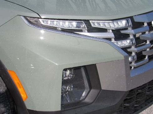 Used 2024 Hyundai Santa Cruz SEL AWD/4WD image 5