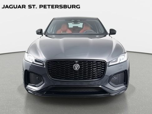 New 2026 Jaguar F-PACE R-Dynamic S image 2