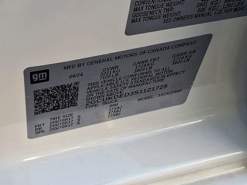 Used 2025 Chevrolet Silverado 1500 LT image 37