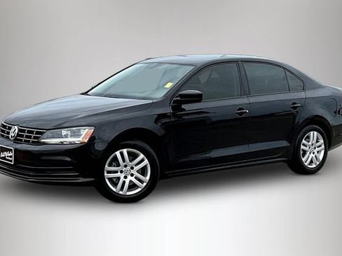 Used 2018 Volkswagen Jetta S w/ Cold Weather Package FWD image 1