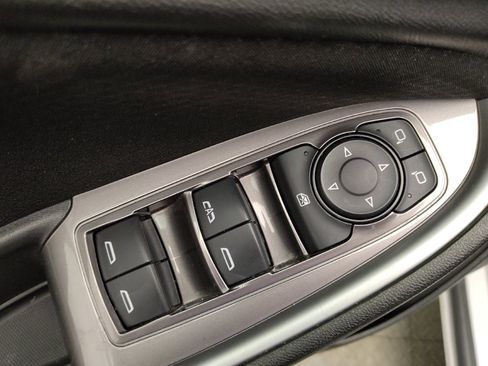 Used 2023 Chevrolet Malibu LT image 27