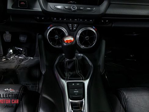 Used 2016 Chevrolet Camaro SS RWD image 96