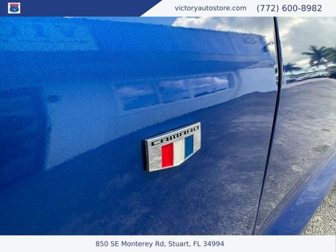 Used 2018 Chevrolet Camaro LT RWD image 10