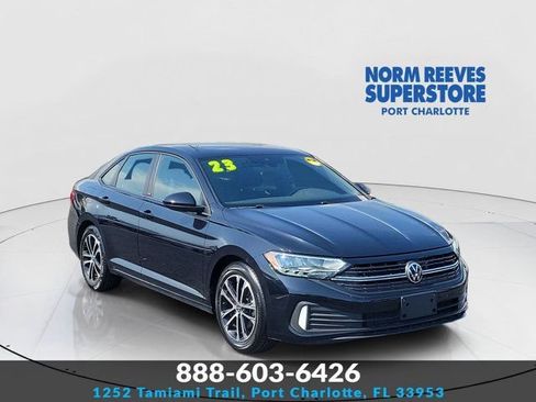 Used 2023 Volkswagen Jetta Sport FWD image 1
