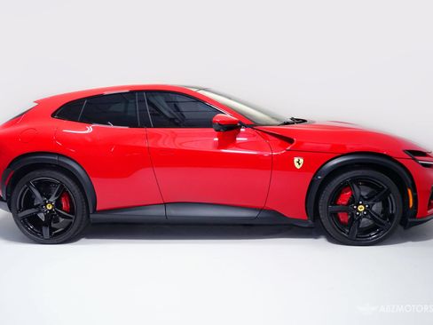 Used 2025 Ferrari Purosangue AWD/4WD image 4