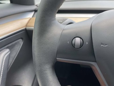 Used 2023 Tesla Model 3 Standard Range RWD image 22
