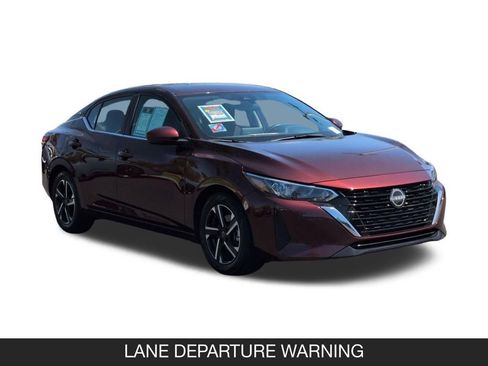 Used 2025 Nissan Sentra SV FWD image 2
