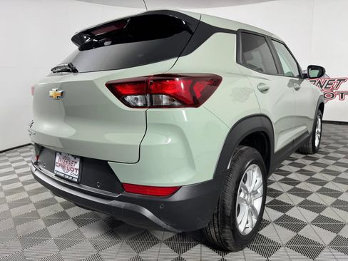 Used 2025 Chevrolet TrailBlazer LS w/ LS Convenience Package image 28