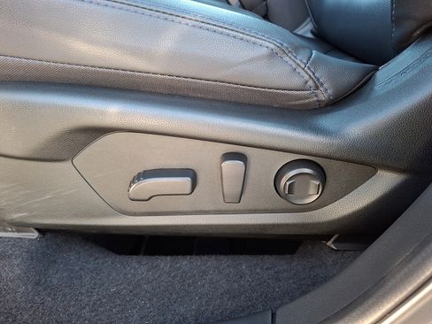 Certified 2025 Subaru Forester Limited image 15