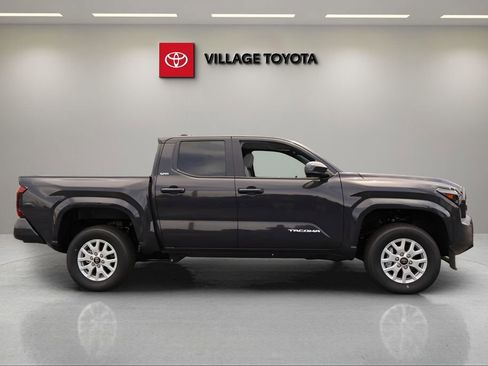 New 2026 Toyota Tacoma SR5 RWD image 6