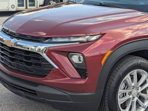 Certified 2025 Chevrolet TrailBlazer LS w/ LS Convenience Package image 6