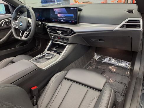 Used 2026 BMW 430i Convertible RWD image 9