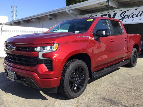 Used 2024 Chevrolet Silverado 1500 RST w/ RST All Star Premium Package image 2