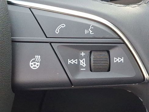 Used 2025 Audi Q5 2.0T Premium image 23