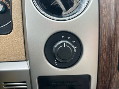 Used 2013 Ford F150 Lariat w/ Luxury Equipment Group image 34